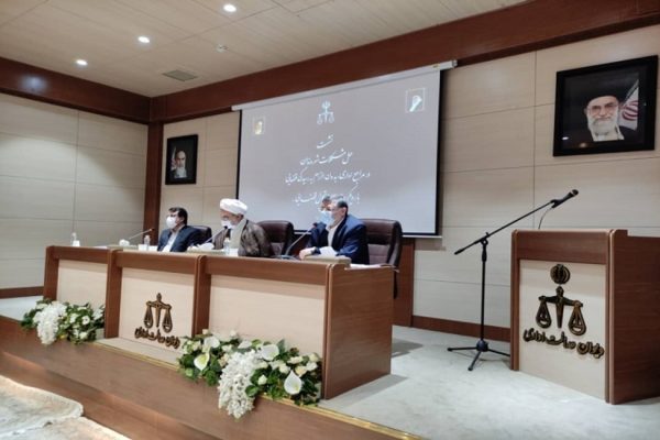 تشکیل ۱۲ کارگروه مشترک بین دیوان عدالت اداری و سازمان‌های مرتبط در جهت حل مشکلات شهروندان