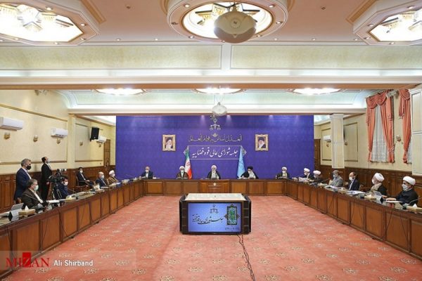 به زودی بخشنامه‌ای برای ساماندهی ممنوع‌الخروجی‌ها صادر می‌شود/ مسئولان دولتی از هم‌اکنون برای کاهش عوارض و تبعات آلودگی هوا در فصل زمستان برنامه‌ریزی کنند