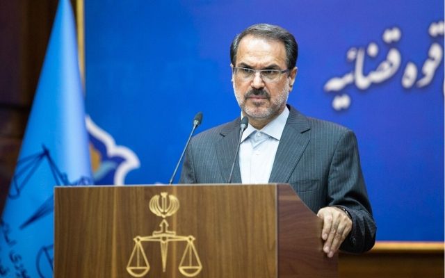 سخنگوی قوه قضاییه آزادی نازنین زاغری و انوشه آشوری را تایید کرد
