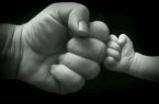 اگر دختر دارید، با این اصول پدری کنید