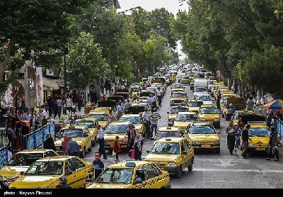 برخورد با هرگونه تخلف در دریافت کرایه مازاد/سهمیه بنزین تاکسیها کاهش نمییابد