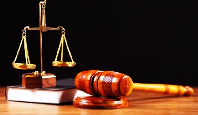 آیا راهاندازی کلینیک درمانی، آزمایشگاه یا داروخانه در آپارتمان مسکونی یا واحد تجاری تخلف محسوب میشود؟