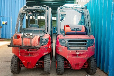 درب صندوق گاز لیفتراکهای لینده تولید ۲۰۰۶ بازطراحی شد