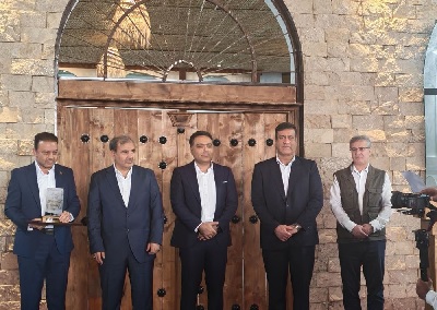 فتح قله بومیسازی در پارس جنوبی؛ آریاساسول عنوان «برترین سازنده داخلی و تولیدکننده بار اول ۱۴۰۴» را کسب کرد