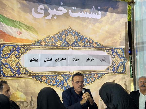 200 نانوایی استان دوگانهسوز شدهاند تا تأمین نان مردم دچار اختلال نشود/بیش از 220 واحد مرغداری در استان داریم؛ عرضه مرغ گرم به اندازهای است که حتی به سایر استانها نیز ارسال میشود