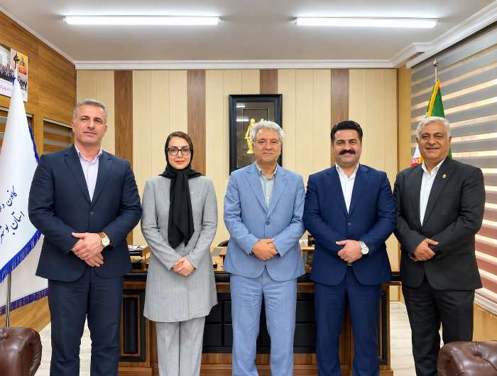 بهرام فرهمند صابر برای سومین بار رئیس هیأتمدیره کانون وکلای دادگستری بوشهر شد/ یلدا جهانفر سومین زن نایبرئیس کانون شد