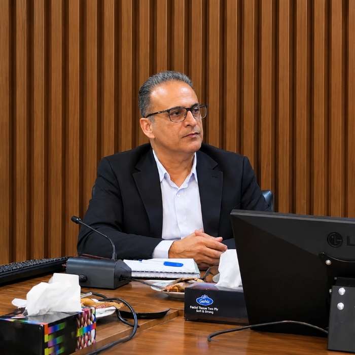 صدور و تمدید بیش از ۴ هزار پروانه بهداشتی واحدهای دامی و آبزیان در بوشهر/ دامپزشکان از سربازان گمنام عرصه بهداشت و امنیت غذایی هستند صدور و تمدید بیش از ۴ هزار پروانه بهداشتی واحدهای دامی و آبزیان در بوشهر/ دامپزشکان از سربازان گمنام عرصه بهداشت و امنیت غذایی هستند